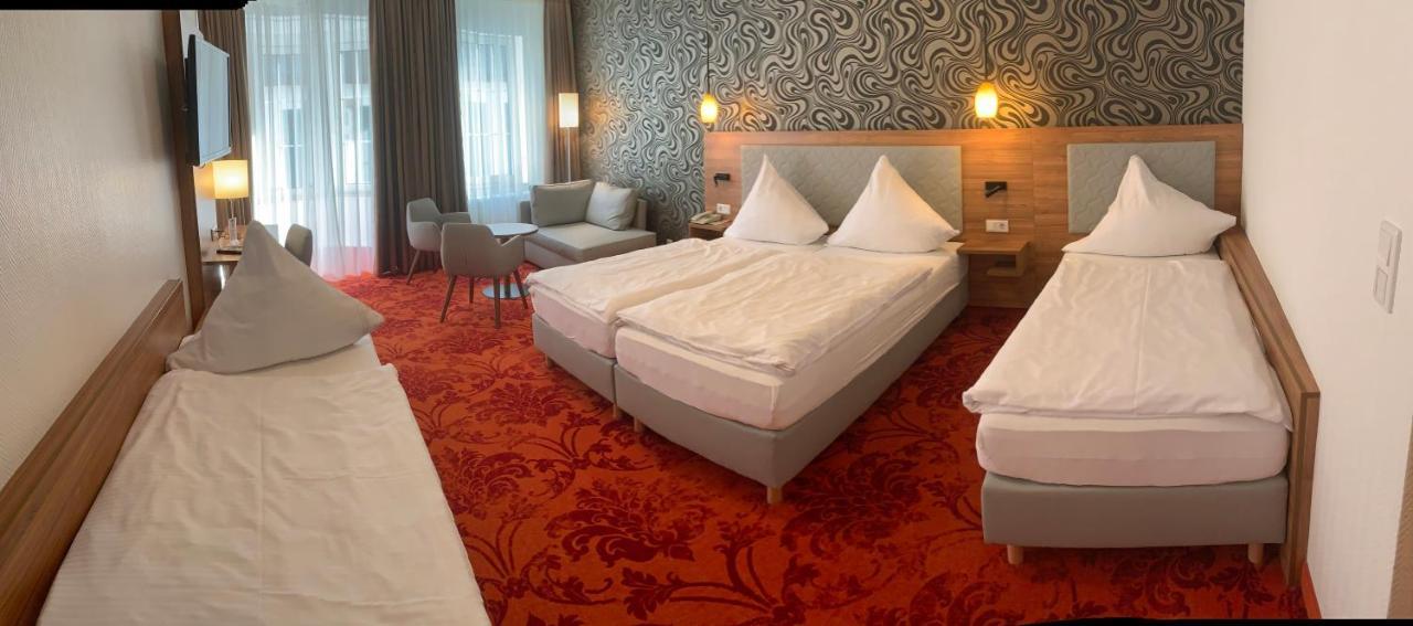 Hotel Felsenkeller ฮูเดสไฮม์ แอม ไฮน์ ภายนอก รูปภาพ