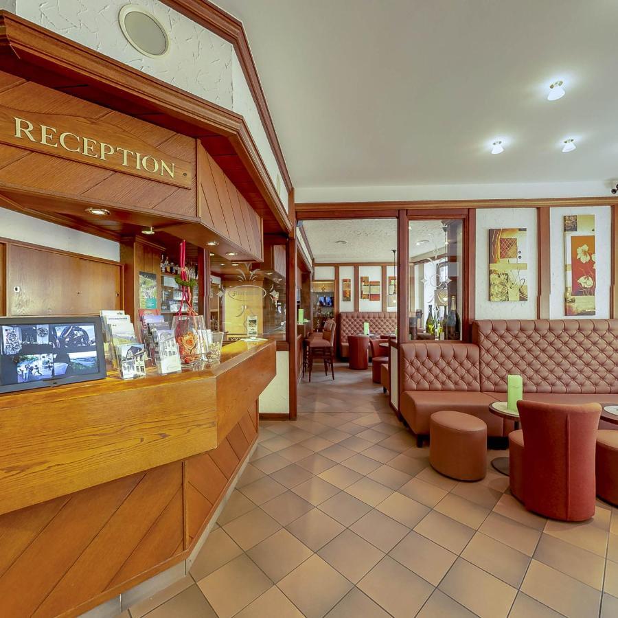 Hotel Felsenkeller ฮูเดสไฮม์ แอม ไฮน์ ภายนอก รูปภาพ