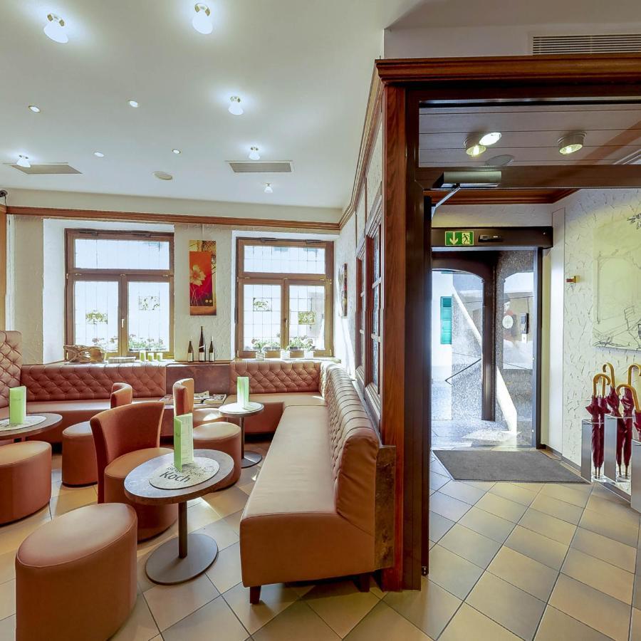 Hotel Felsenkeller ฮูเดสไฮม์ แอม ไฮน์ ภายนอก รูปภาพ