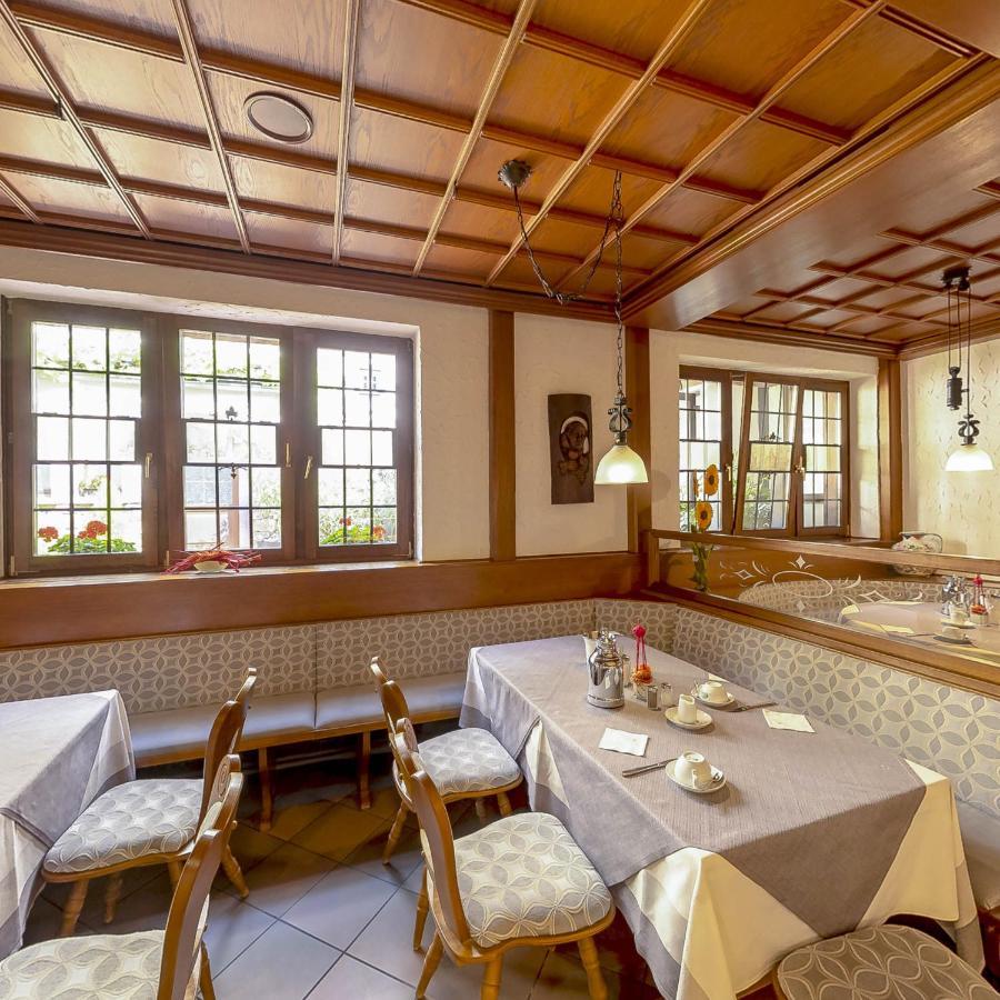 Hotel Felsenkeller ฮูเดสไฮม์ แอม ไฮน์ ภายนอก รูปภาพ