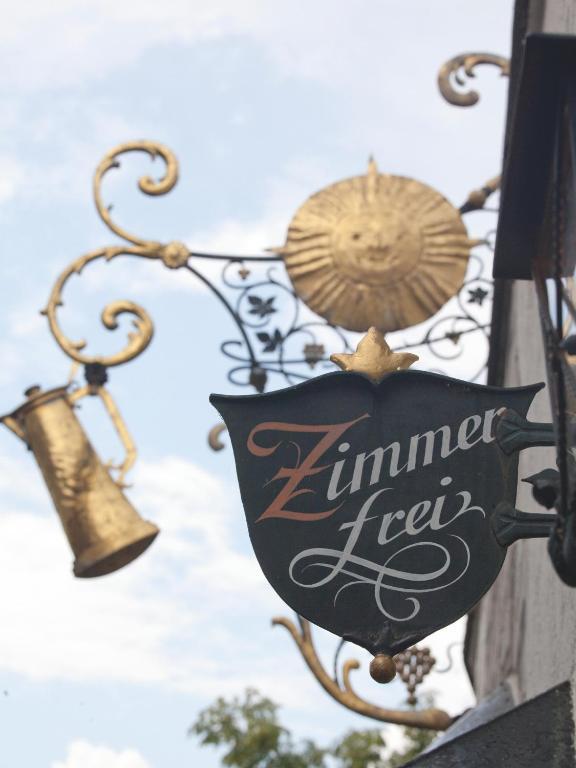 Hotel Felsenkeller ฮูเดสไฮม์ แอม ไฮน์ ภายนอก รูปภาพ