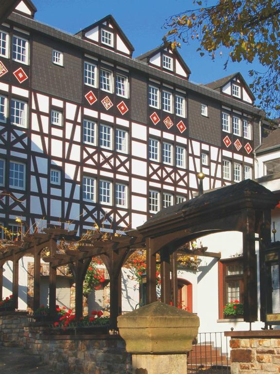 Hotel Felsenkeller ฮูเดสไฮม์ แอม ไฮน์ ภายนอก รูปภาพ